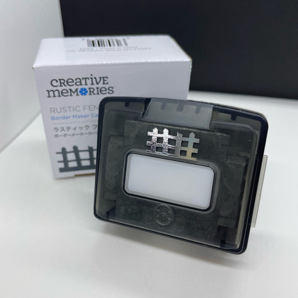 Creative Memories Rustic Fence brand New